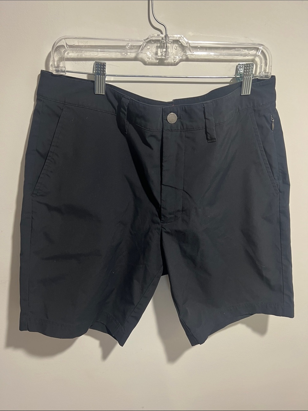 UNTUCKit Men's Navy Flat-Front Stretch Shorts Size 34